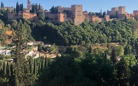 Alhambra en el Sacromonte